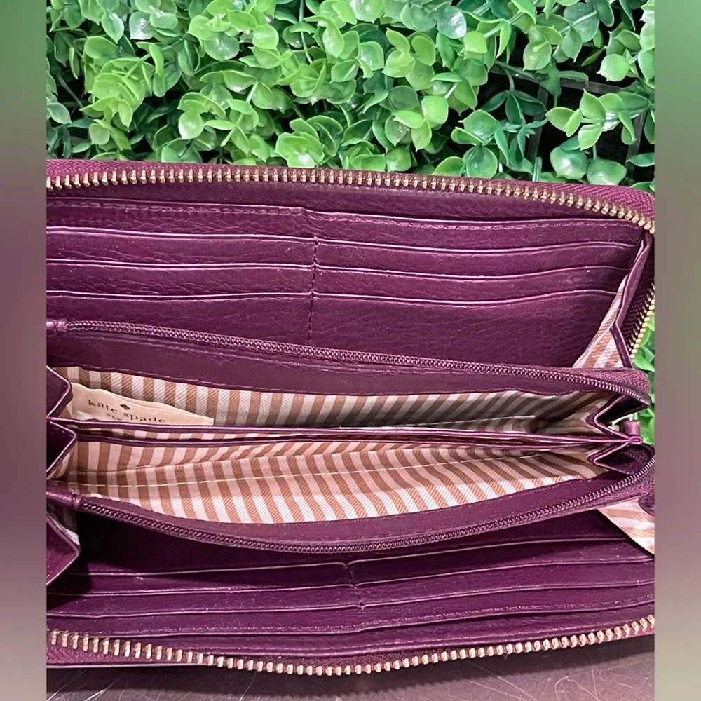 Kate Spade Cobble Hill Lacey Pink Purple Leather Ziparound Wallet